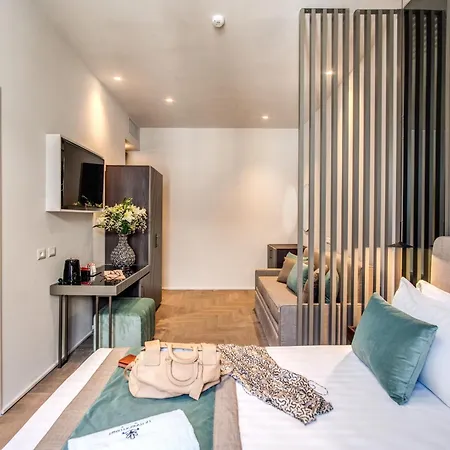 77 Seventy-seven Luxury - Maison D'art Collection 4* Rom