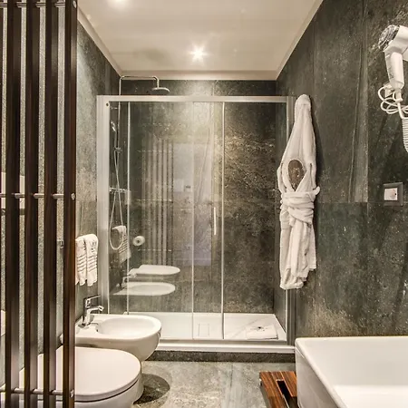 77 Seventy-seven Luxury - Maison D'art Collection Hotell Rom